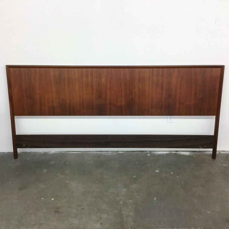 KING MID CENTURY WAlNUT HEADBOARD (1 of 2)