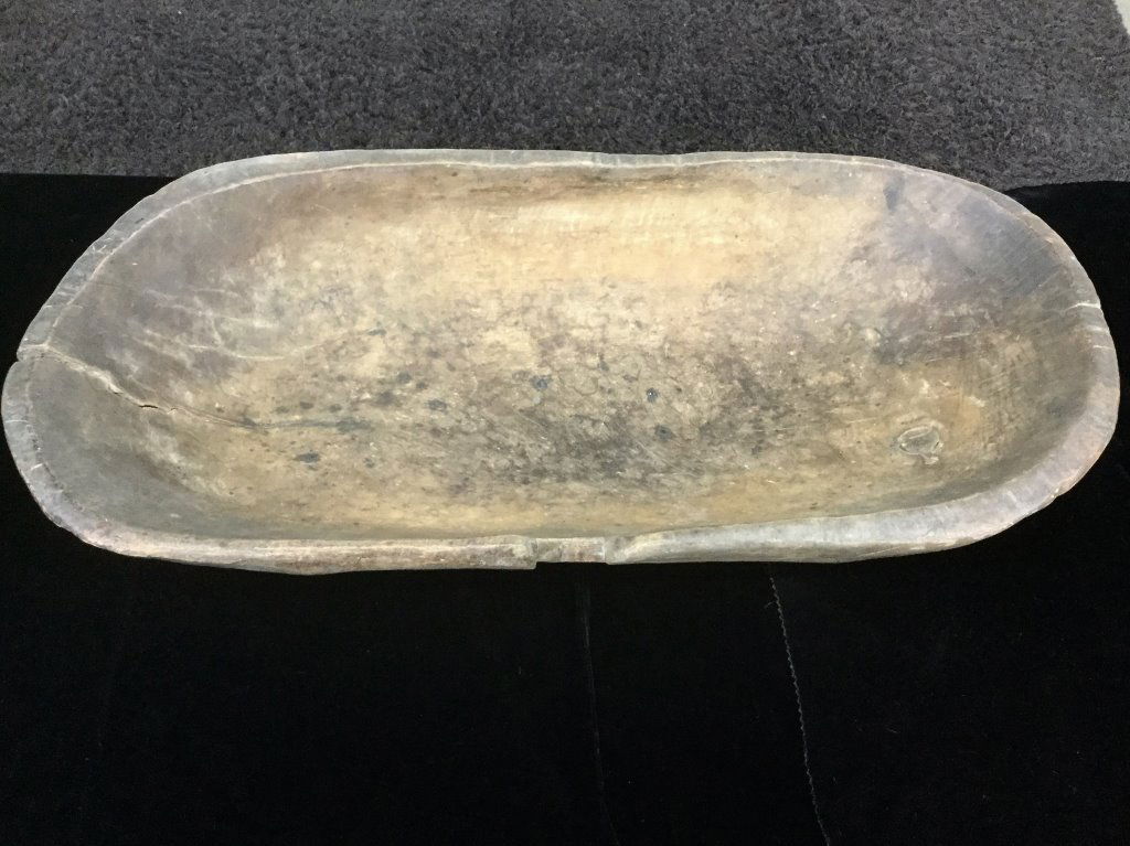 EARLY PRIMITIVE WOOD BOWL (1 of 4)