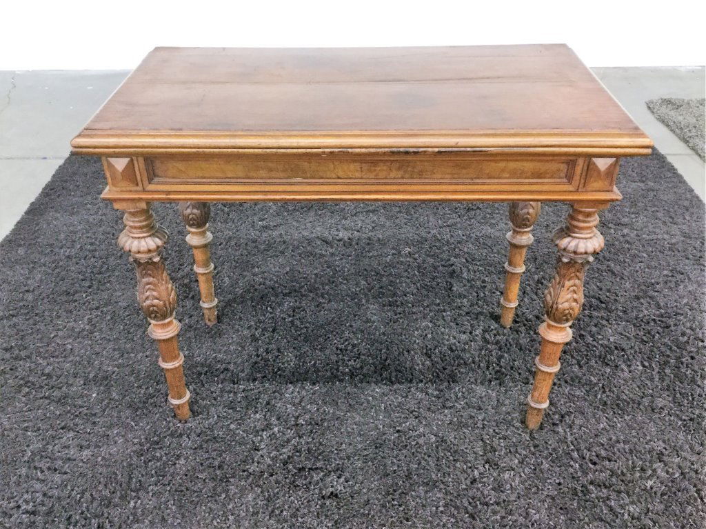 ANTIQUE FLIP TOP GAME TABLE (1 of 5)