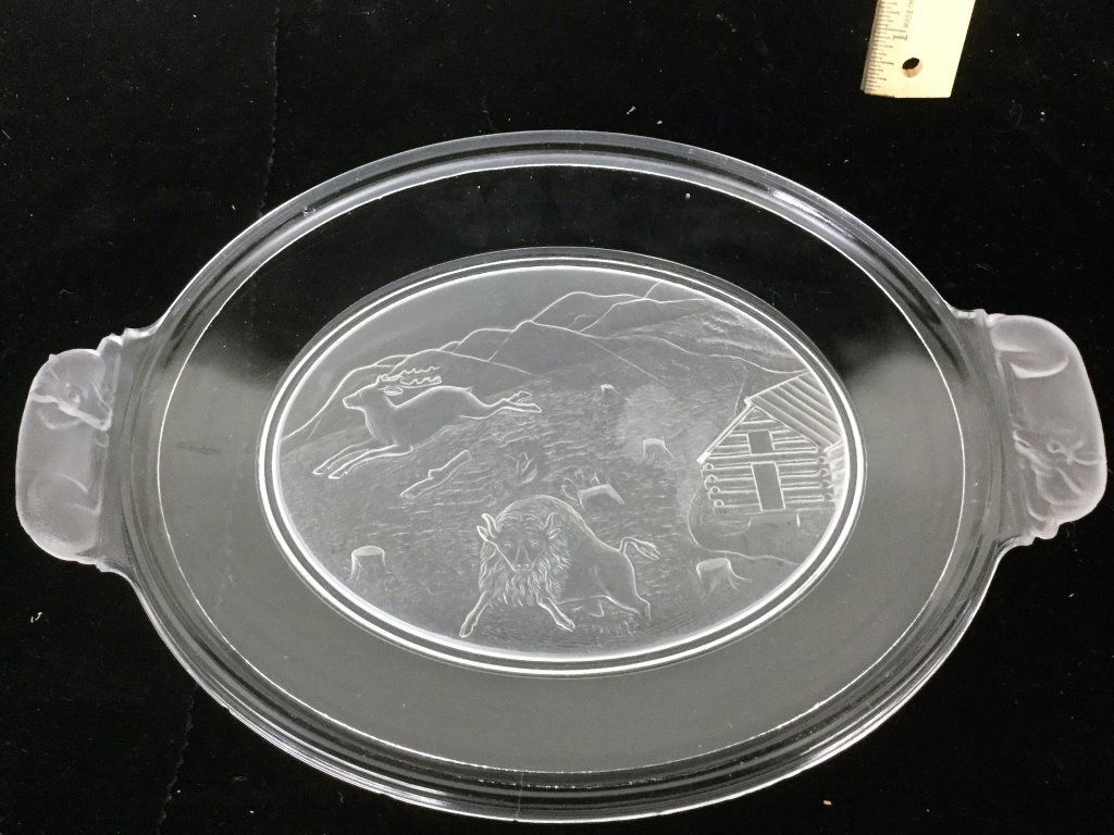 CRYSTAL PLATE EARLY AMERICAN PRESSED GL (1 of 4)