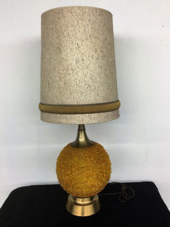 MID CENTURY SPAGHETTI GOLD LAMP (1 of 4)