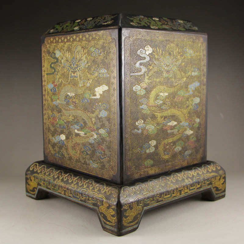Chinese Hard Wood Lacquerware Seal Box (1 of 7)