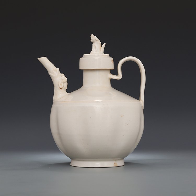 Chinese Song Dynasty Ding Kiln Porcelain Pot (1 of 7)