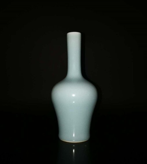 Chinese Light Blue Vase (1 of 6)