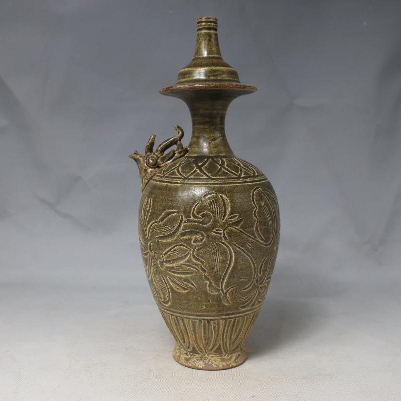 Chinese Song Yueyao Porcelain Vase (1 of 6)