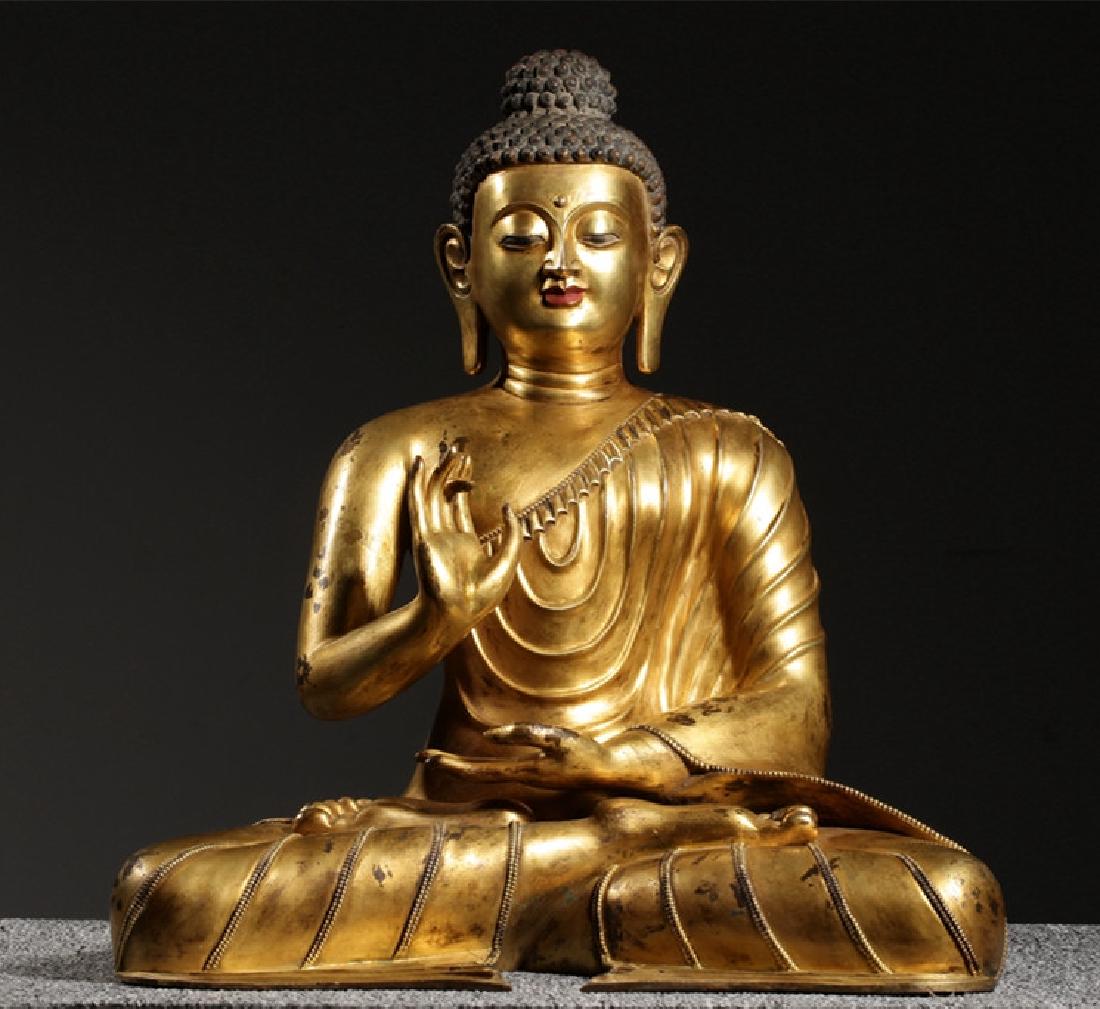 VERY FINE CHINESE BRONZE FIGURE OF BUDDHA (1 of 10)