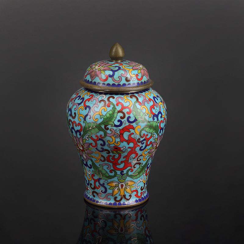 Chinese vintage cloisonne covered jar (1 of 3)