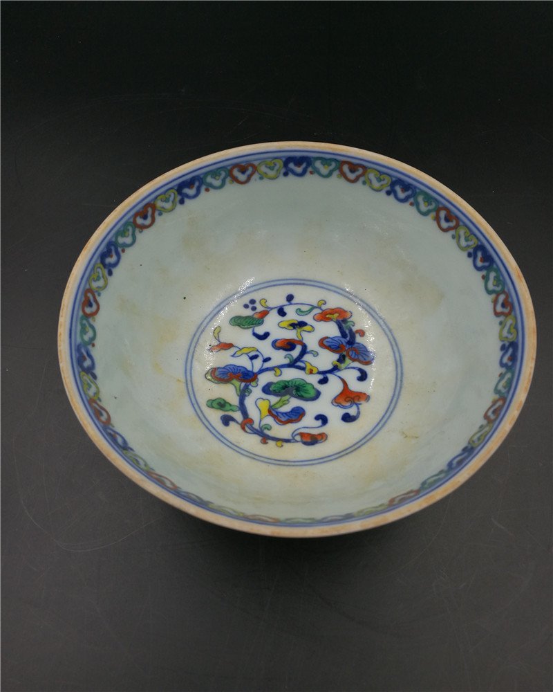 A Chinese Antique Doucai Porcelain Bowl: A Chinese Antique Doucai Porcelain Bowl; Size: D:14CM H 6.5CM