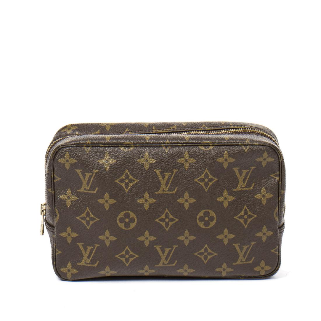 Louis Vuitton Toiletry Pouch (1 of 8)