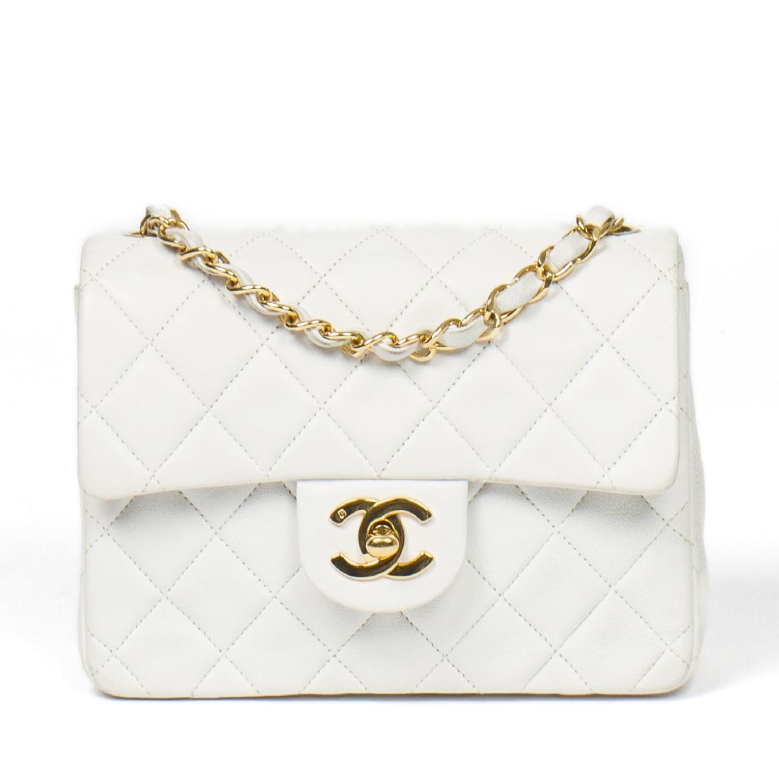 Chanel Classic Mini (1 of 7)