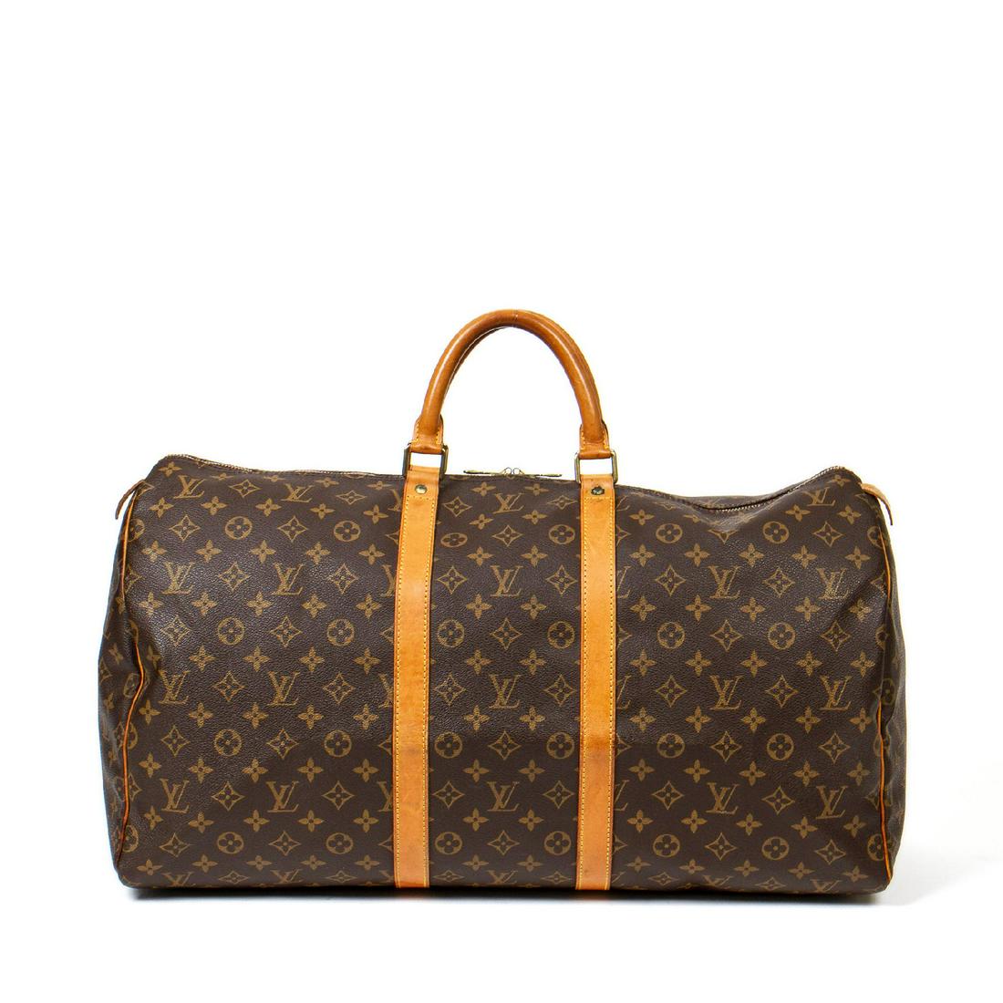 Louis Vuitton Coated Canvas Keepall 55: Pre-loved Louis Vuitton Keepall 55 in Brown Coated Canvas and Golden Brass hardware. Brands Identifier : SP0935. Dimensions: 55*28*25cm. All BrandCo Paris items come with a certificate of authenticity