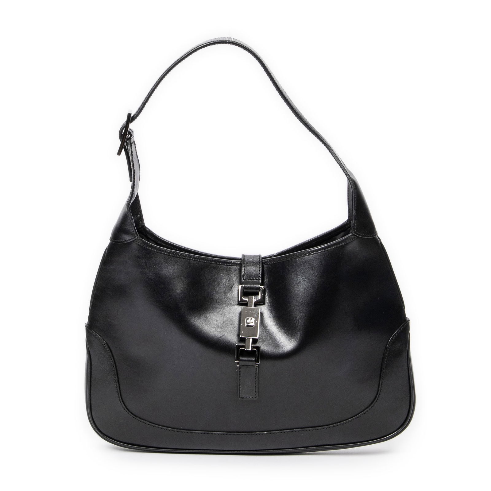 Gucci Jackie O Hobo: Gucci Jackie O Hobo in Black Smooth Calfskin Leather, with a Black Leather adjustable Strap and a Silver metal Hardware. Its dimensions are the following (L*H*D) : 33*21*3cm. Production Code: 001.3306