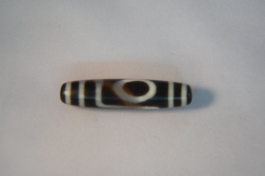 Dzi bead (1 of 2)