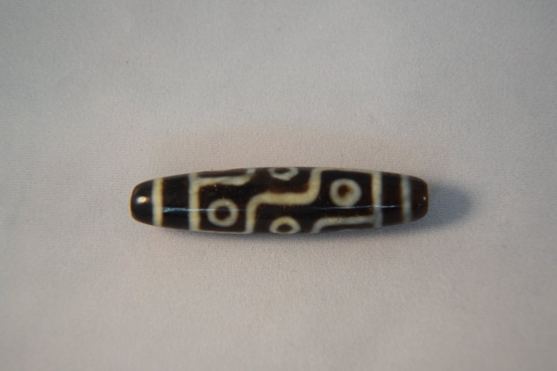 Dzi bead (1 of 2)