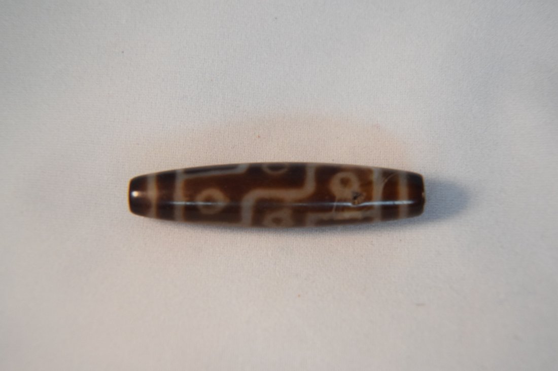 Dzi bead (1 of 2)