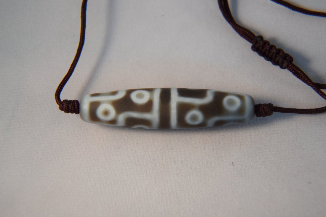 Dzi bead (1 of 2)