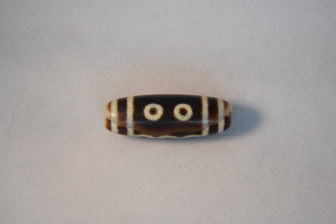 Dzi bead (1 of 2)