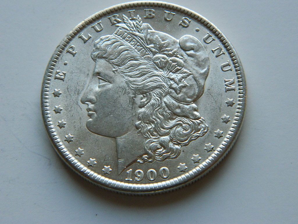 1900 O Morgan Silver Dollar (1 of 2)