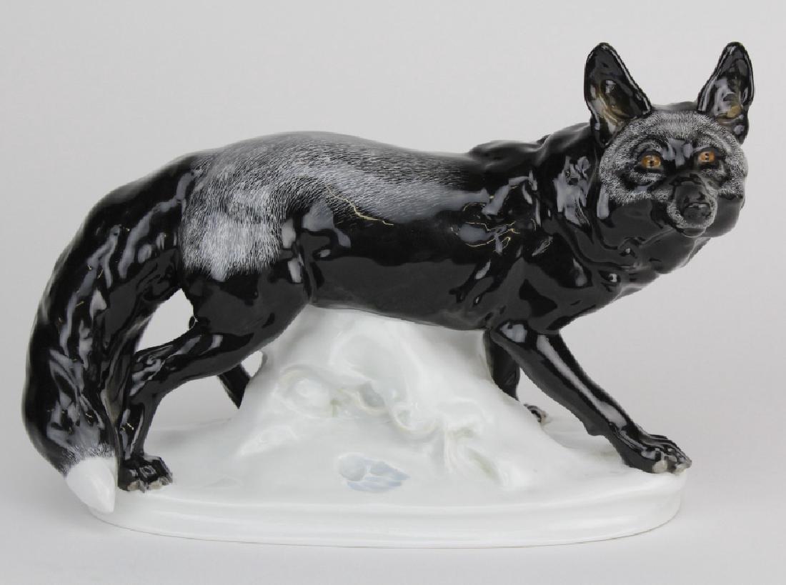 Meissen Germany Wild Snow Fox 9" Porcelain Figurine (1 of 8)