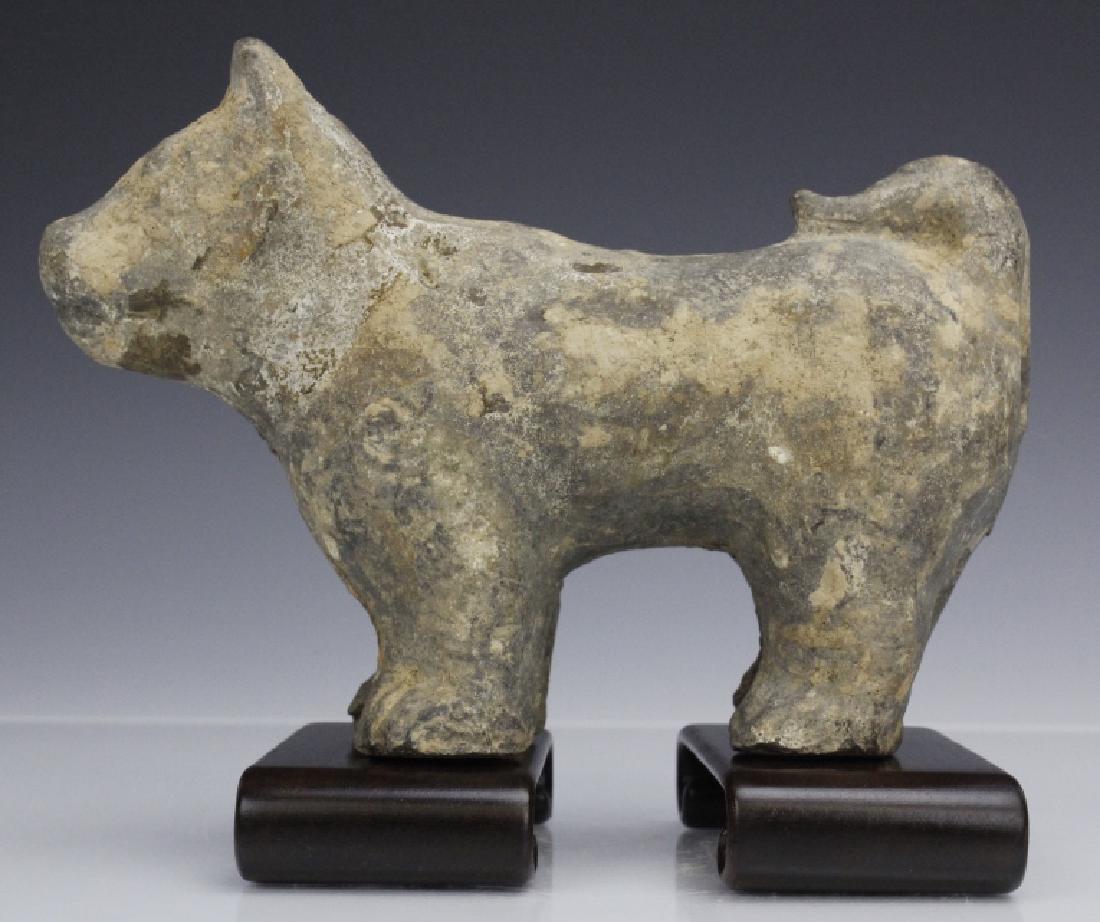 Han Dynasty Terra Cotta Dog Form Tomb Figure (1 of 8)
