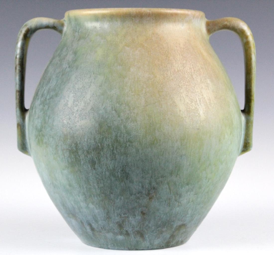 Roseville Pottery EARLAM Double Handled Vase 519-7 (1 of 9)