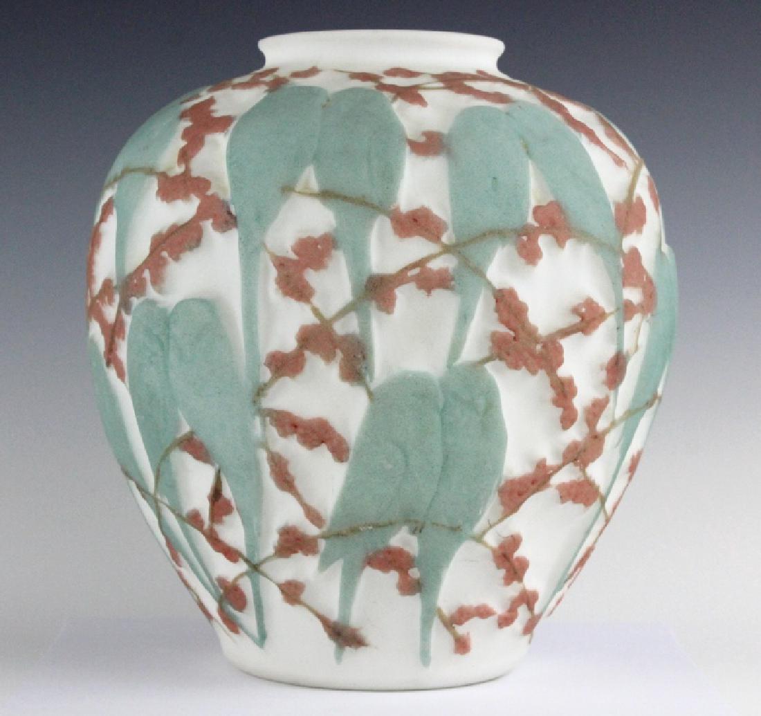 Phoenix Consolidated Glass Lovebirds Vase 10 1/2" (1 of 9)