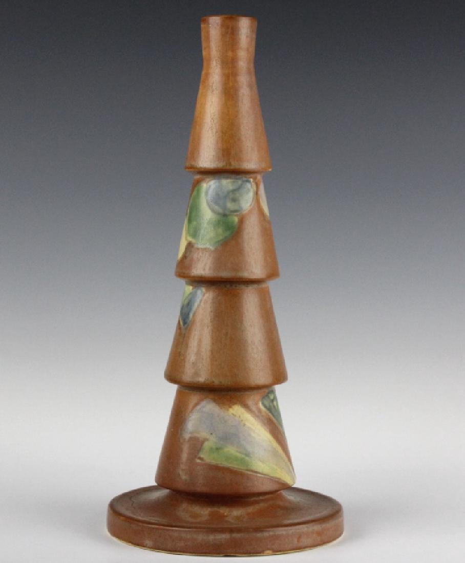Roseville Pottery FUTURA Christmas Tree Vase 390 (1 of 10)