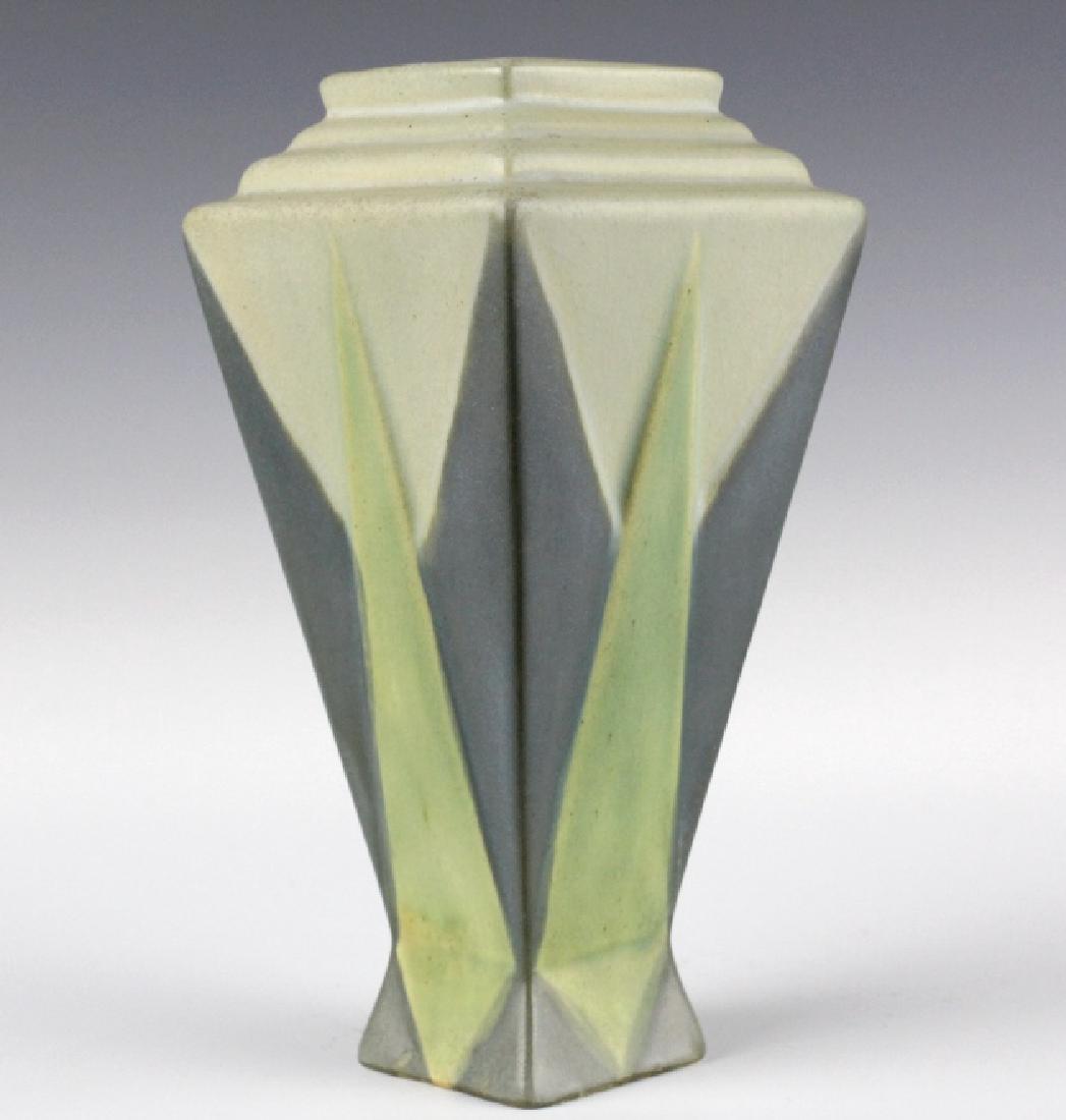 Roseville Art Pottery FUTURA 6" Torch Vase 380-6 (1 of 10)