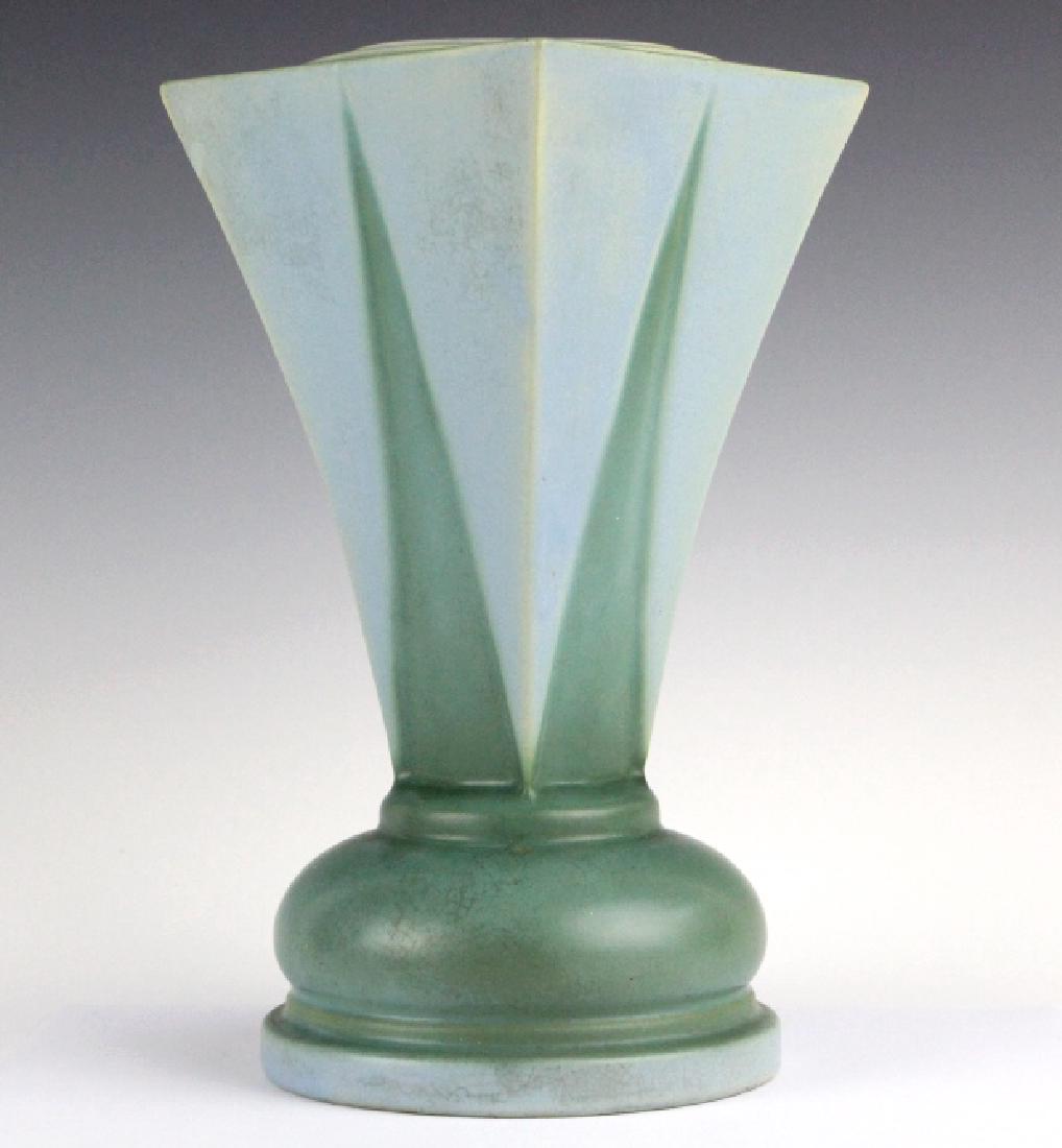Roseville Pottery FUTURA Shooting Star Vase 392-10 (1 of 9)