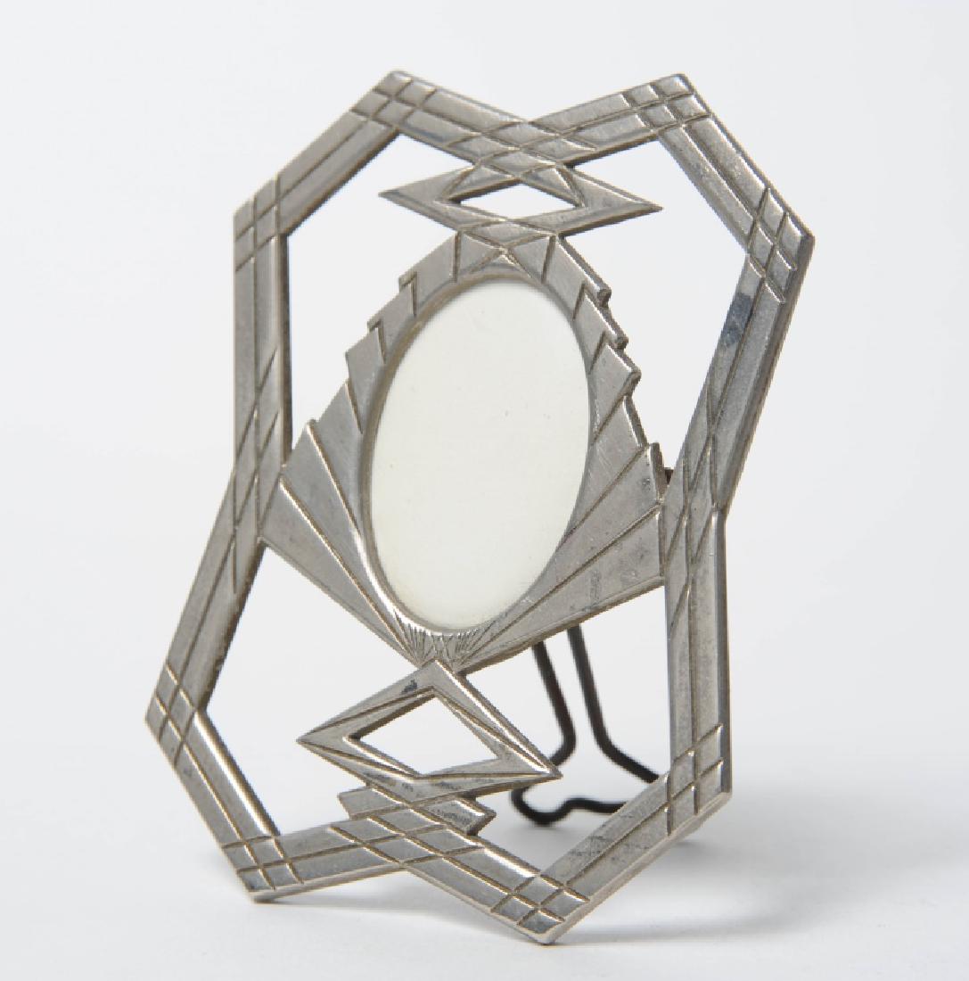 Brevete France Silvered Bronze Art Deco Desk Frame (1 of 5)