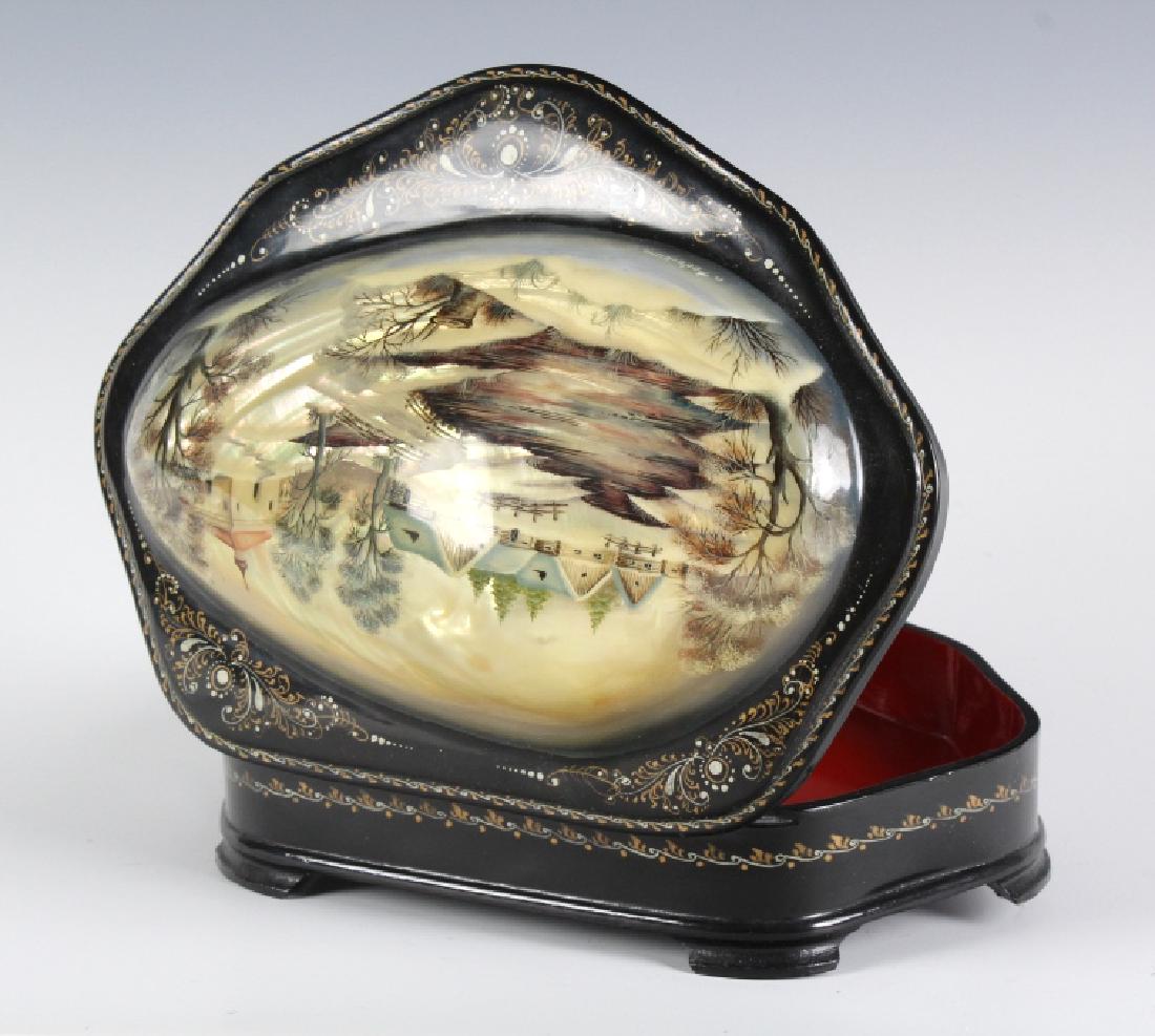 Fedoskino Russian Lacquer Shell Box Winter Scene (1 of 8)