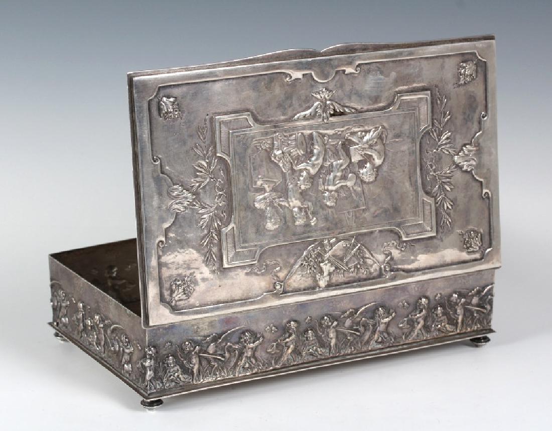Figural Renaissance Revival French Silver Box FINE (1 of 11)