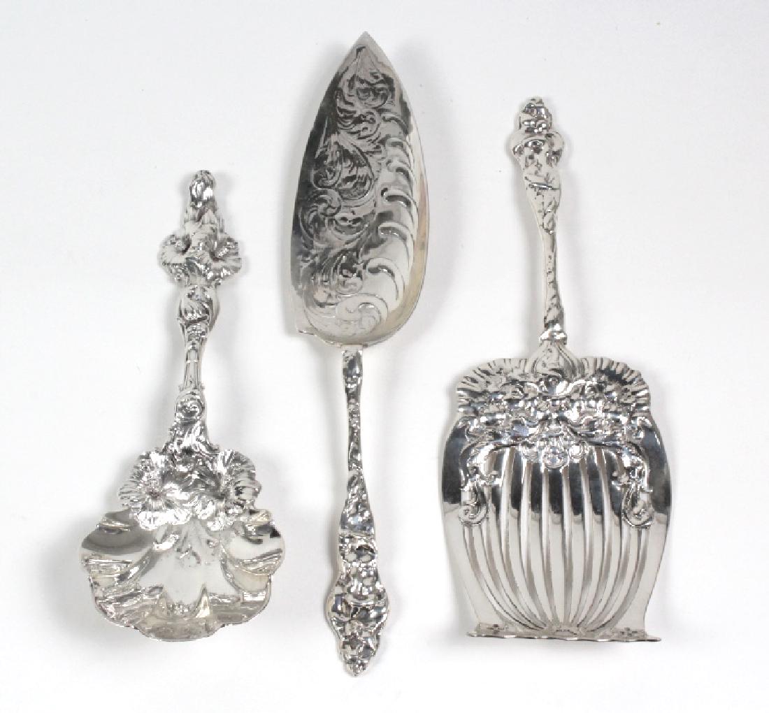 LOT 3 Ornate Floral Sterling Silver Serving 596gr. (1 of 7)
