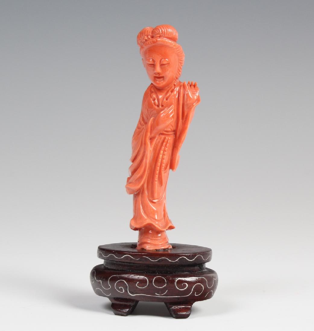 Chinese Carved Natural Red Coral Quan Yin Figure: Fine antique Chinese carved natural salmon red pink branch coral figurine. Depicts the statue form of Quan Yin (Guanyin, Guan Yin, Kuan Yin) crafted from natural red coral. Sculpture measures 3" x 3/4