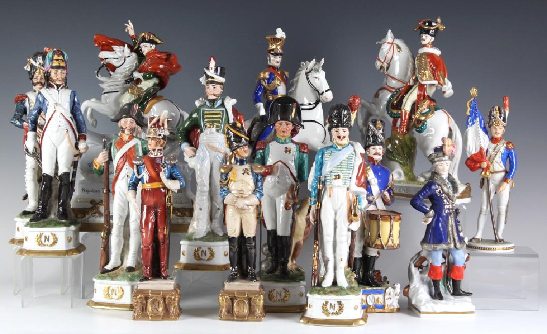 Grouping 14 Porcelain Napoleon Soldier Figurines (1 of 7)