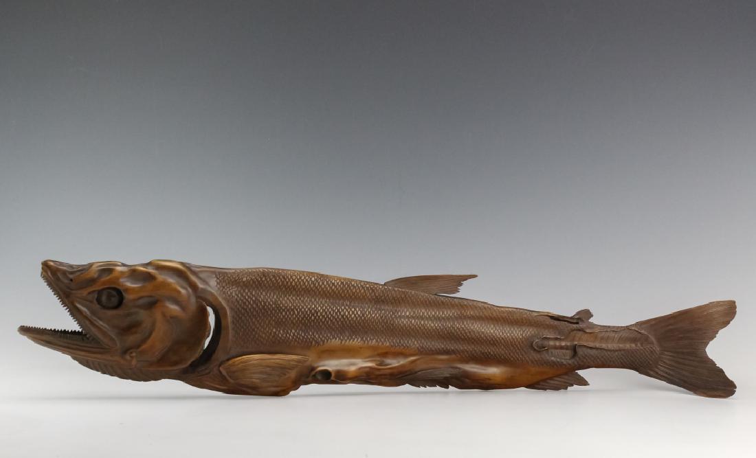 Japanese Meiji Period Carved Himono Fish Sculpture (1 of 10)