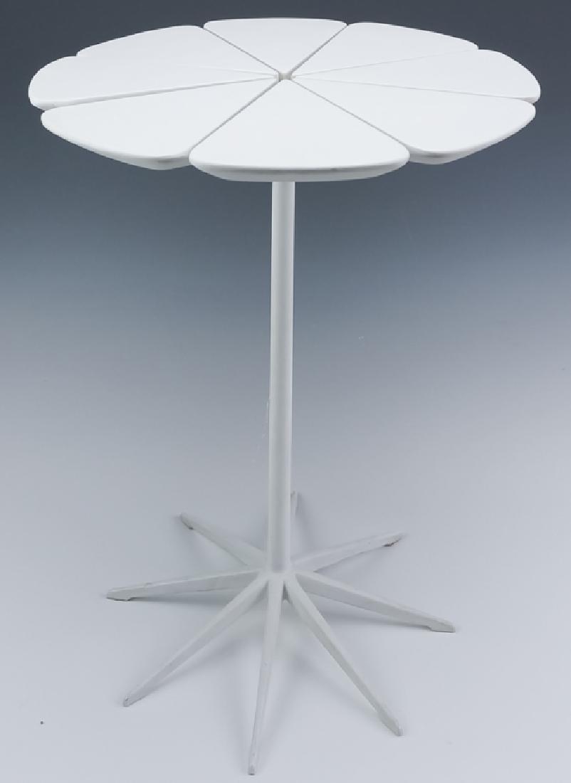 Vintage Richard Schultz For Knoll Petal End Table: Original vintage Petal end table by Richard Schultz for Knoll. Features a segmented top and aluminum base with branching supports inspired by Queen Anne's Lace flower. Signed with original Knoll label