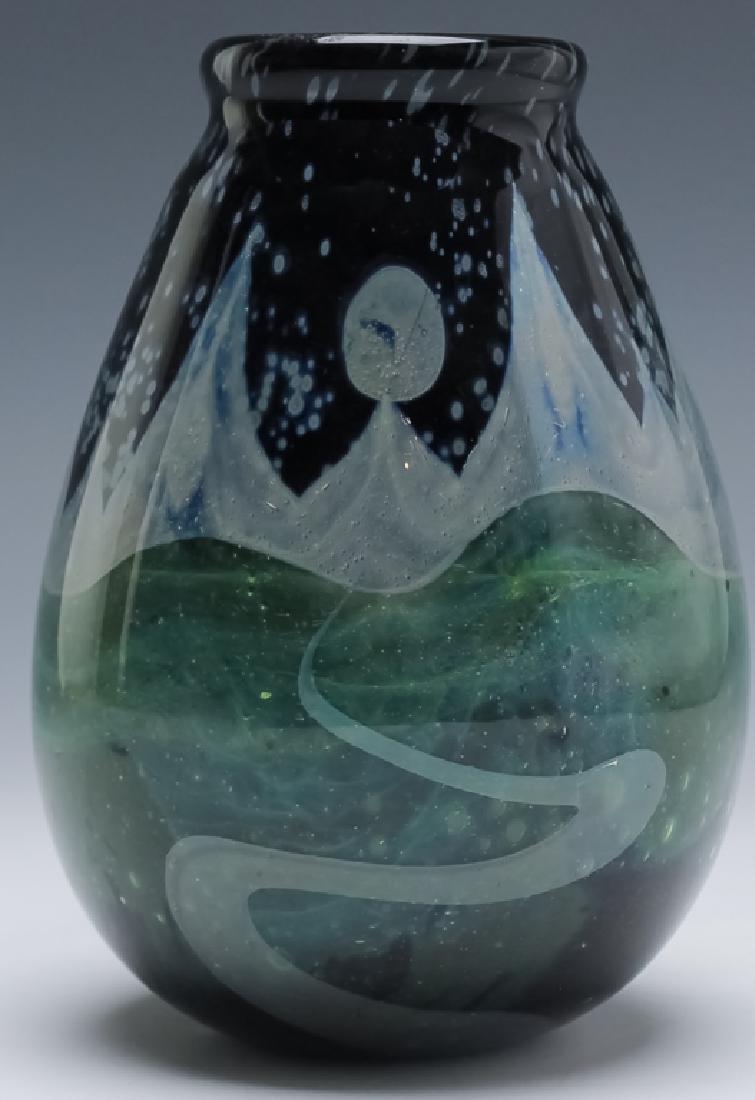 Signed Studio Art Glass Lord Of the Rings Vase '78 (1 of 5)