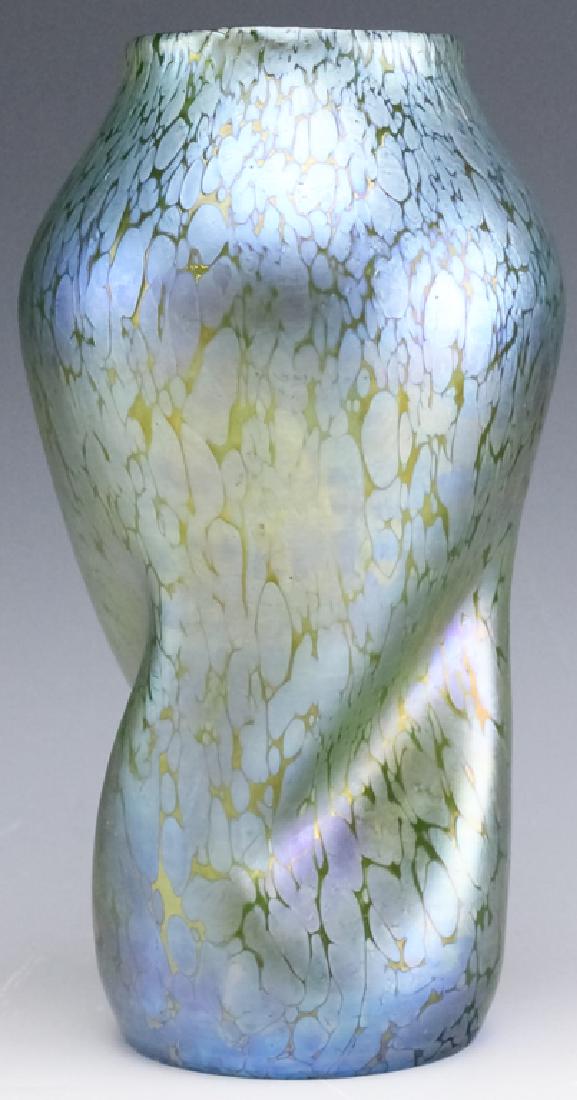 LOETZ Austria Papillon Green Art Glass Vase SIGNED (1 of 7)