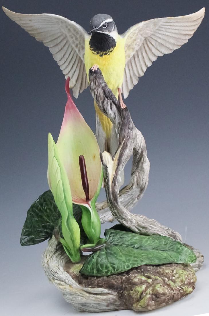 Boehm Bisque Porcelain Gray Wagtail Bird Figurine (1 of 8)