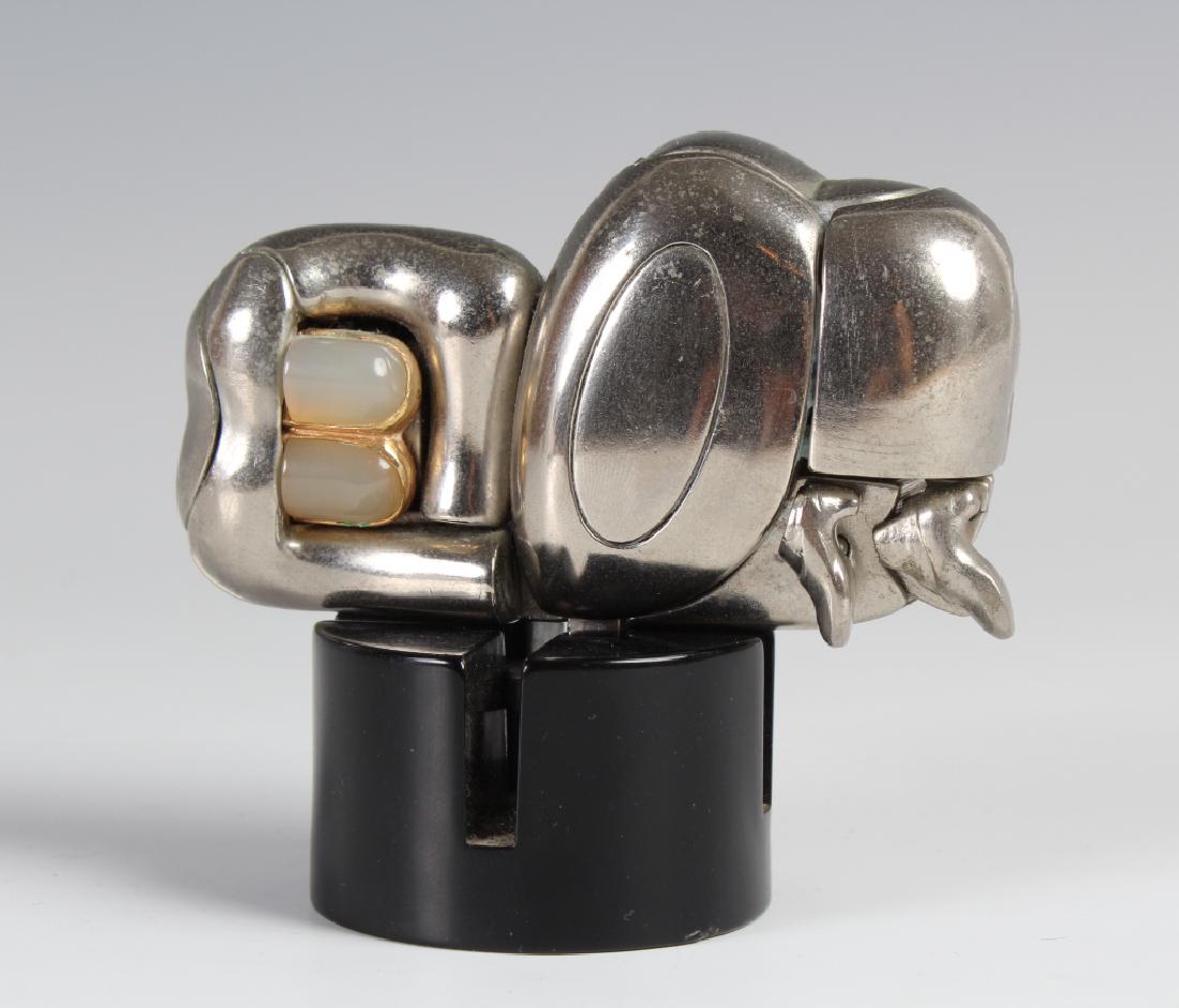 Miguel Berrocal Mini Zoraida Bronze Art Sculpture: Miguel Berrocal (1933-2006) Spain, articulated modernist bronze sculpture. Features the work titled Mini Zoraida. Signed on base and numbered 2514. Measures 3" x 3" x 2". Comes with Berrocal assembly