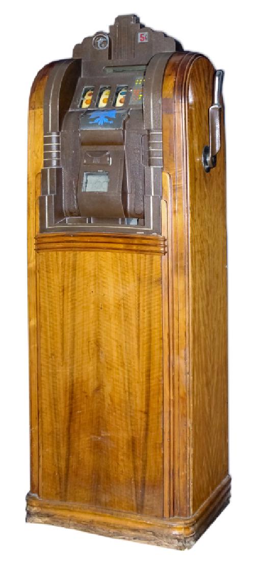 Mills Floor Model Extraordinary 5¢ Slot Machine (1 of 8)