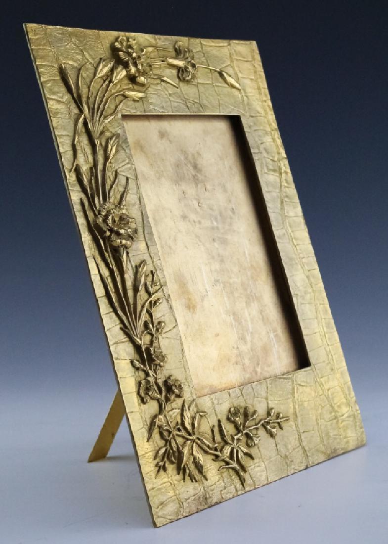 Susse Fres Bronze Floral & Gator Pattern Frame (1 of 7)