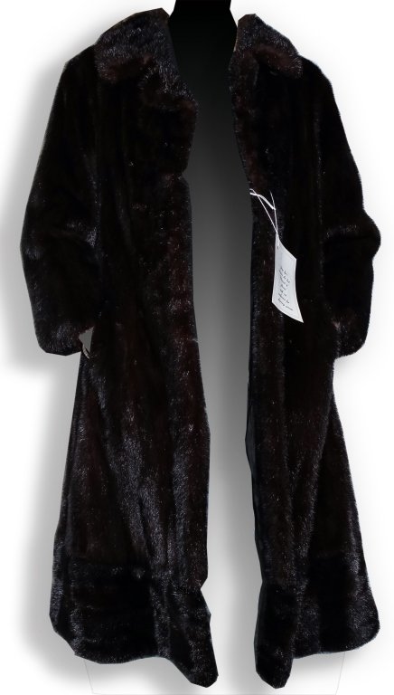 Ladies Fine Winter Knee Length Mink Fur Coat (1 of 15)