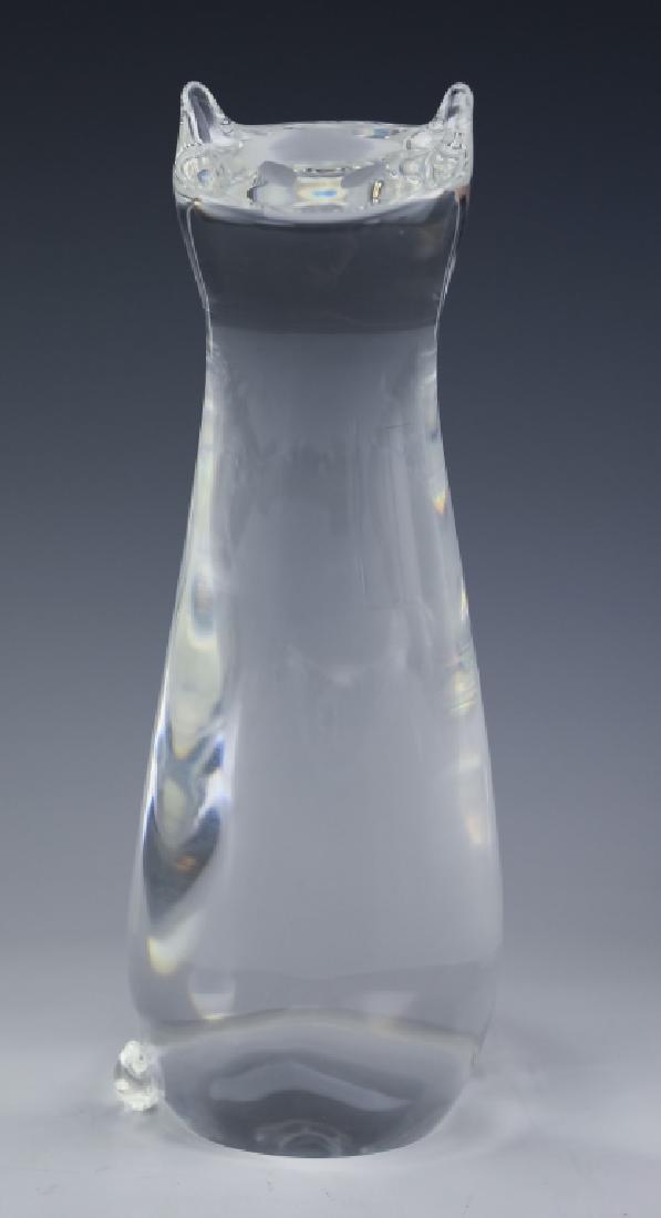 Steuben Studio Art Glass Kitten MODERN Kitty Cat: Steuben crystal cat sculpture. Guaranteed Authentic. Features the modernist form of a cat. Signed Steuben SHS 1988 on base. Measures 8 1/2"x 3". Good overall condition with no chips hits or cracks. Pr