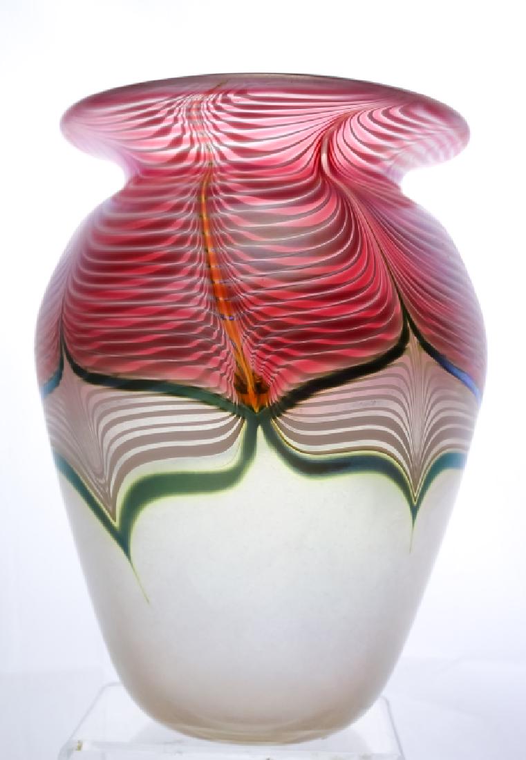 Stuart Ableman Art Glass 11" Pulled Feather Vase: Stuart Ableman American studio art glass pulled feather vase. Guaranteed Authentic. Features the floral form with bright pink pulled feather decoration with iridescent surface throughout. Signed on ba