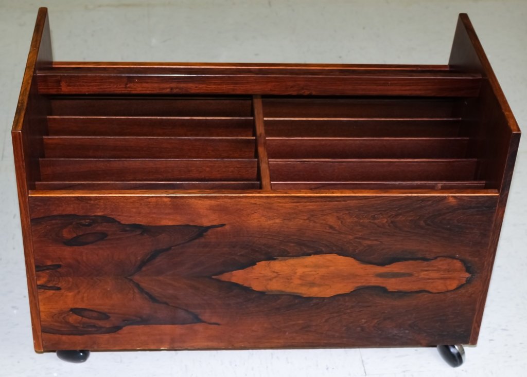 Bagn Mobelindustri Norway Modernist Magazine Rack (1 of 6)