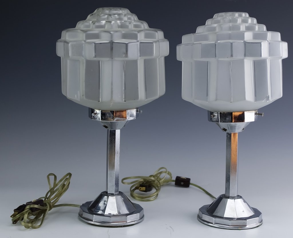 Pair Vintage Art Deco Style Chrome & Glass Lamps (1 of 8)