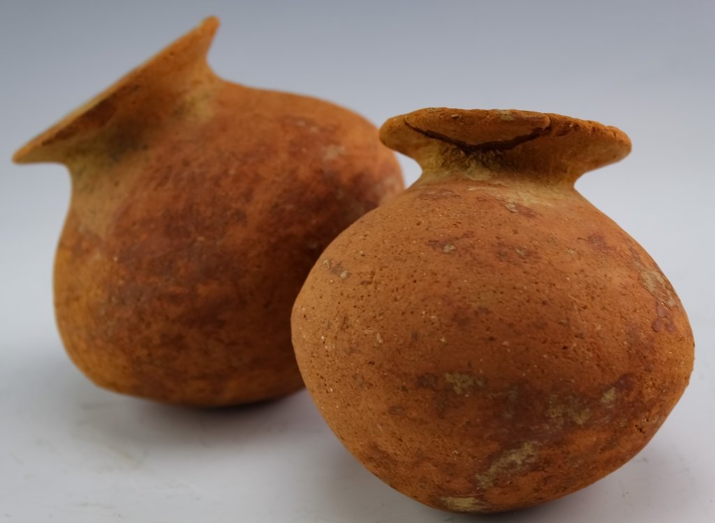 Pair Antique Pre Columbian Pottery Round Vases (1 of 6)