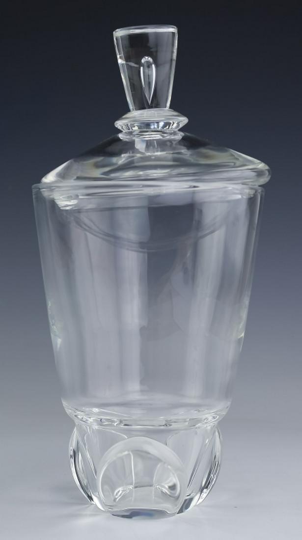 STEUBEN Crystal Teardrop Art Glass Lidded Urn 11" (1 of 6)